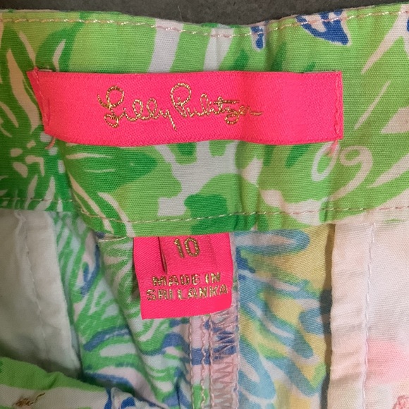Lilly Pulitzer shorts - Picture 2 of 3